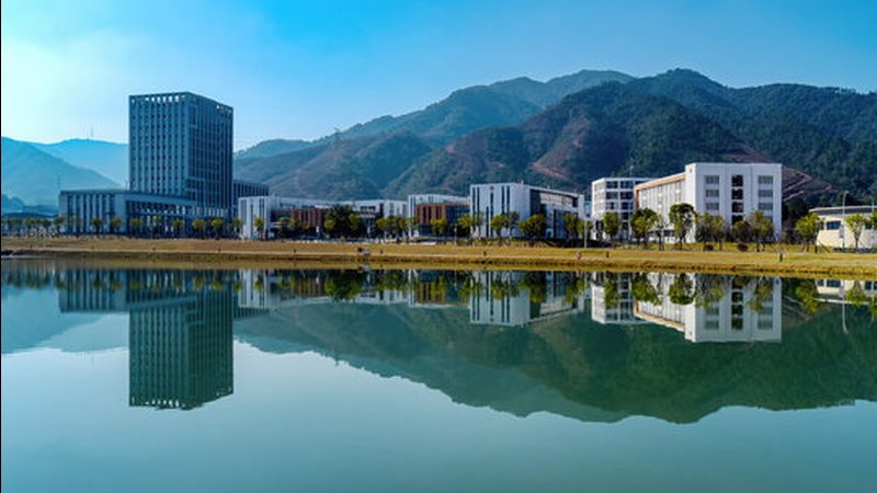 国产芯片定制流程：揭秘从设计到量产的每一步